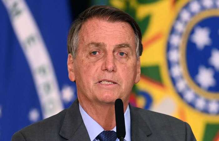 A Presidência assumiu a existência dos cartões em documentos apresentados à CPI da Covid (EVARISTO SA/AFP)