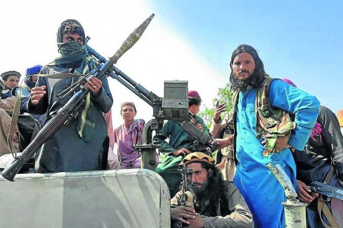 Insurgentes do Talibã tomam o poder e comemoram 'Emirado Islâmico' | Mundo:  Diario de Pernambuco