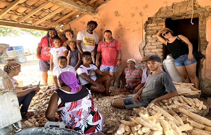 O burquinense François Moïse Bamba visitou comunidades do Sertão do Pajeú (Paula Vanina/Divulgação)