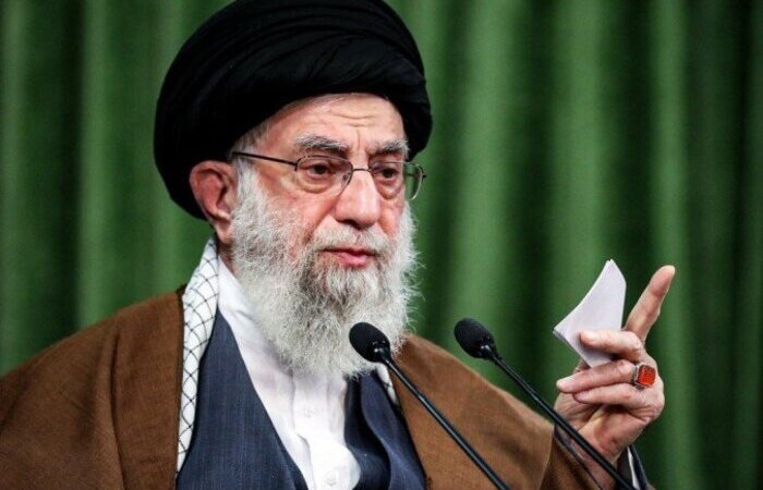 O Teerã cobra a remoção das sanções unilaterais impostas por Trump ainda em vigor (Foto: Khamenei.Ir/AFP) O Teerã cobra a remoção das sanções unilaterais impostas por Trump ainda em vigor (Foto: Khamenei.Ir/AFP)