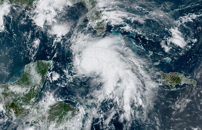 (Foto: Jose ROMERO / RAMMB/NOAA/NESDIS / AFP
) (Foto: Jose ROMERO / RAMMB/NOAA/NESDIS / AFP
)