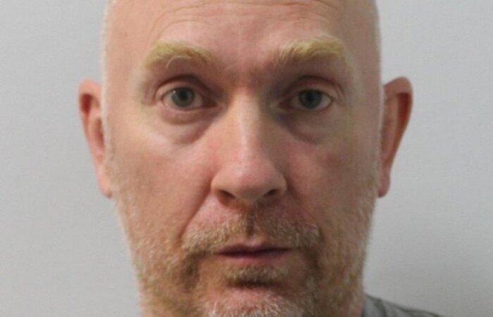 Wayne Couzens utilizou as credenciais para atrair Sarah para o carro e algemá-la (Foto: METROPOLITAN POLICE) Wayne Couzens utilizou as credenciais para atrair Sarah para o carro e algemá-la (Foto: METROPOLITAN POLICE)