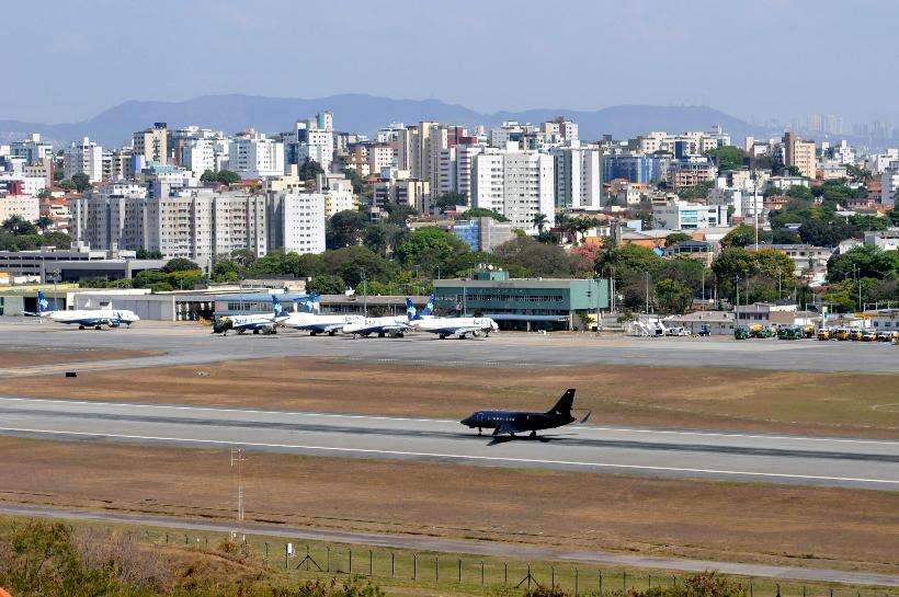(Desde 2005, os voos nacionais do aeroporto foram transferidos para Confins. Foto: Gladyston Rodrigues/EM/D.A Press) (Desde 2005, os voos nacionais do aeroporto foram transferidos para Confins. Foto: Gladyston Rodrigues/EM/D.A Press)