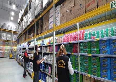 O aumento consiste também em decorrência a inflação recorde do Brasil, que apresentou o maior resultado desde o início do Plano Real com 1,16% no mês de setembro. (Procon-PE/Divulgação) O aumento consiste também em decorrência a inflação recorde do Brasil, que apresentou o maior resultado desde o início do Plano Real com 1,16% no mês de setembro. (Procon-PE/Divulgação)