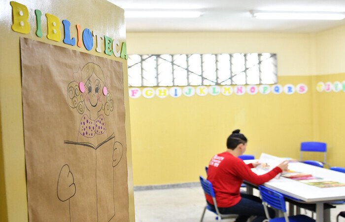 Lançamento projeto nas Asas da Leitura com a Funase, no Centro de Atendimento Socioeducativo (Case) Santa Luzia. (Priscilla Buhr/AMCS) Lançamento projeto nas Asas da Leitura com a Funase, no Centro de Atendimento Socioeducativo (Case) Santa Luzia. (Priscilla Buhr/AMCS)