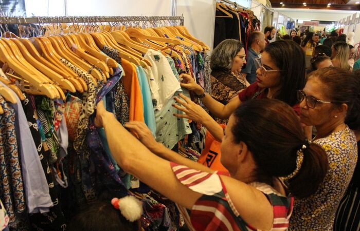 Encontro de moda e negócios acontece durante os dias 29, 30 e 31, no Shopping RioMar Recife, Zona Sul da cidade (Divulgação - Oxe Comunicação) Encontro de moda e negócios acontece durante os dias 29, 30 e 31, no Shopping RioMar Recife, Zona Sul da cidade (Divulgação - Oxe Comunicação)