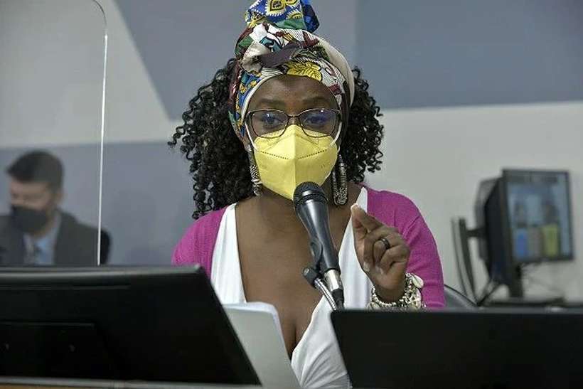 Atacada, Andr&eacute;ia de Jesus ter&aacute; escolta: 'Toda amea&ccedil;a tem fundo de verdade'  | Pol&iacute;tica: Diario de Pernambuco