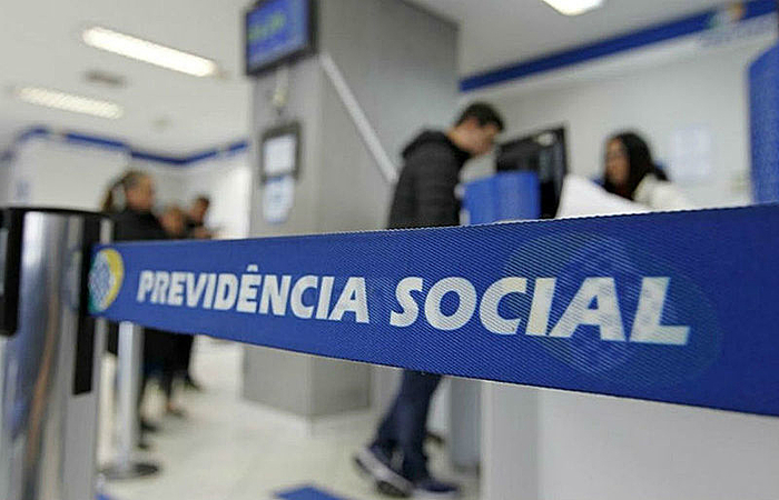 Amanha termina o prazo para agendamento da perícia médica dos segurados convocados pelo Instituto Nacional do Seguro Social (Arquivo/Agência Brasil) Amanha termina o prazo para agendamento da perícia médica dos segurados convocados pelo Instituto Nacional do Seguro Social (Arquivo/Agência Brasil)