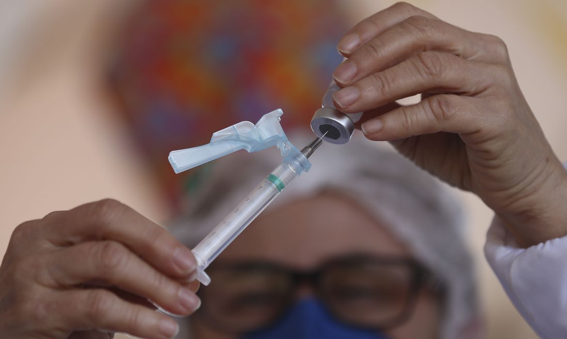 (Estudo foi feito a pedido da Pfizer Brasil e da SBIm com 2 mil pessoas. Foto: Fabio Rodrigues Pozzebom/Agência Brasil) (Estudo foi feito a pedido da Pfizer Brasil e da SBIm com 2 mil pessoas. Foto: Fabio Rodrigues Pozzebom/Agência Brasil)