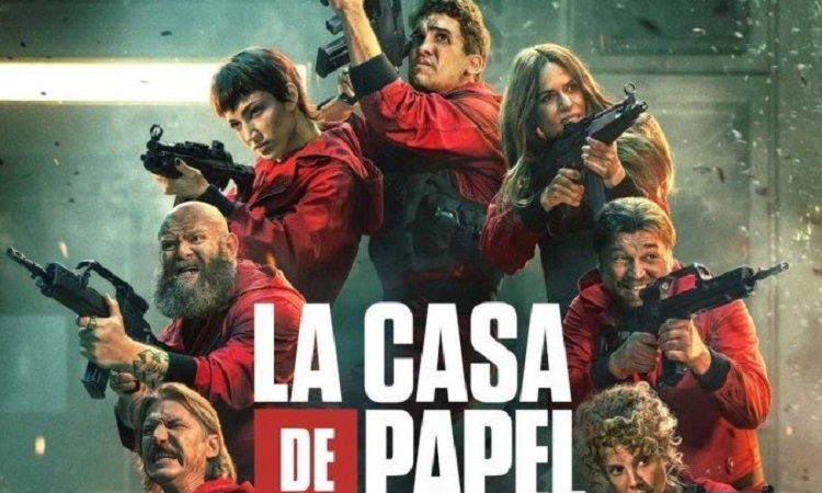 Na segunda parte da última temporada da série, a Netflix indicou uma volta de Tóquio (Úrsula Corberó) para a trama. Episódios chegam no catálogo em 3 de dezembro (Netflix/Divulgação) Na segunda parte da última temporada da série, a Netflix indicou uma volta de Tóquio (Úrsula Corberó) para a trama. Episódios chegam no catálogo em 3 de dezembro (Netflix/Divulgação)