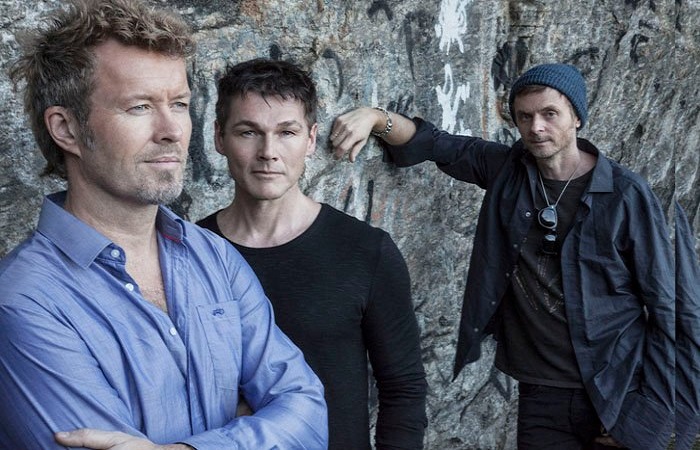 Morten Harket (vocal), Magne Furuholmen (teclado) e Pul Waaktaar (guitarra) voltam aos palcos pernambucanos (Divulgao)