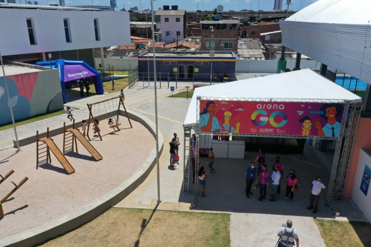 Versão física da plataforma do Programa Geração de Oportunidade, a Arena GO chega para fomentar a geração de emprego e renda
(Marcos Pastich/PCR Imagem) Versão física da plataforma do Programa Geração de Oportunidade, a Arena GO chega para fomentar a geração de emprego e renda
(Marcos Pastich/PCR Imagem)