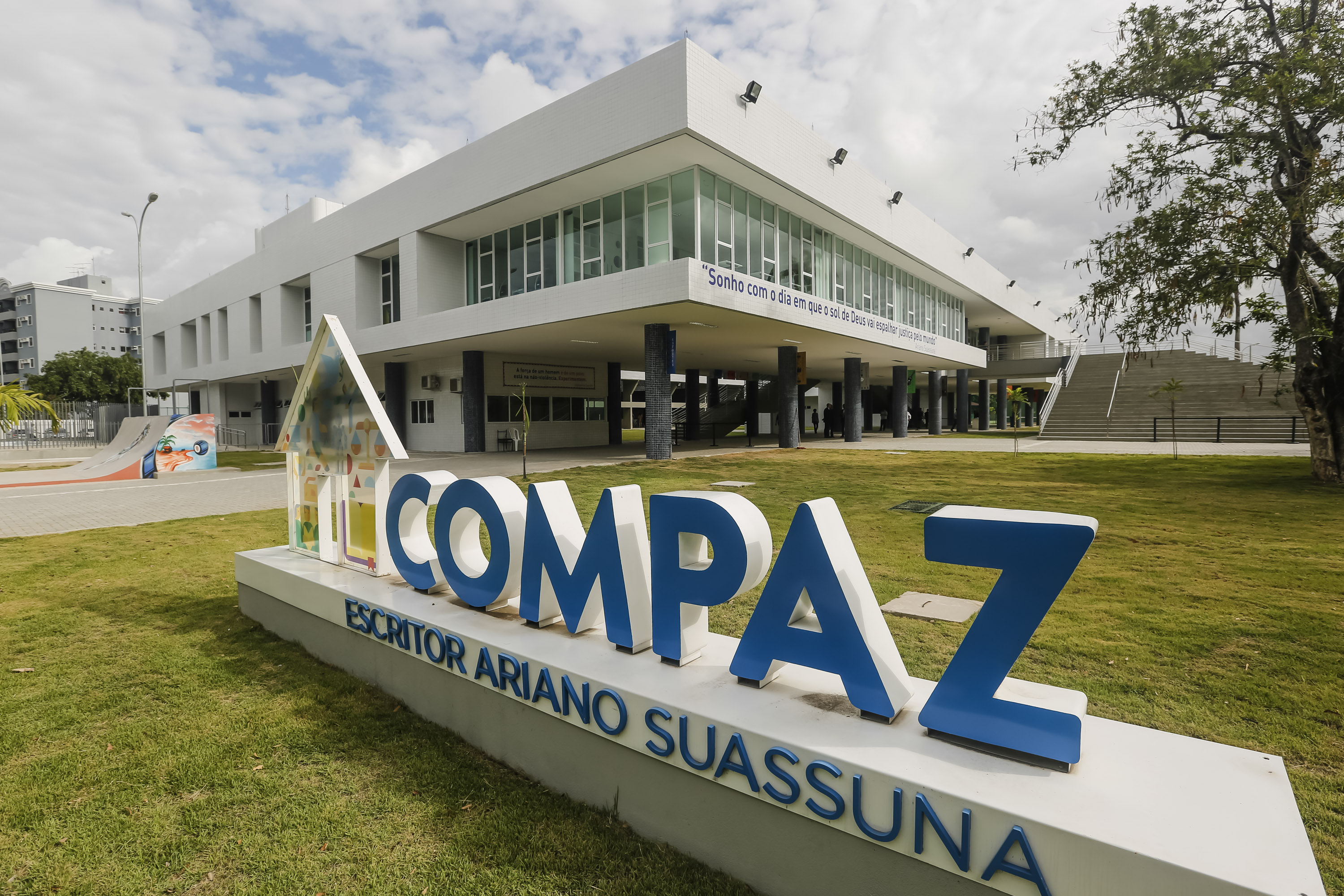 Atendimento será nos dias 1 e 2 de dezembro, das 9h às 17h, e consumidor vai poder negociar débitos da Celpe, Compesa, bancos, empresas de telefonia e IPTU do Recife (Andréa Rêgo Barros/Arquivo PCR
)
Atendimento será nos dias 1 e 2 de dezembro, das 9h às 17h, e consumidor vai poder negociar débitos da Celpe, Compesa, bancos, empresas de telefonia e IPTU do Recife (Andréa Rêgo Barros/Arquivo PCR
)