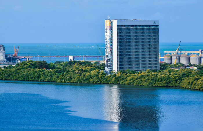  (Segundo Cadastro Geral de Empregados e Desempregados (Caged), Recife registrou saldo positivo de 4.451 postos de trabalho, seguido de Fortaleza (CE), com 3.900 empregos, e Salvador (BA), com 3.393 vínculos. Foto: Daniel Tavares/PCR.)