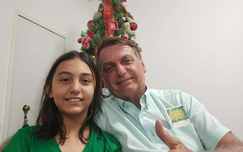  (Jair Bolsonaro e Laura Bolsonaro. Foto: Redes Sociais/Reprodução)
