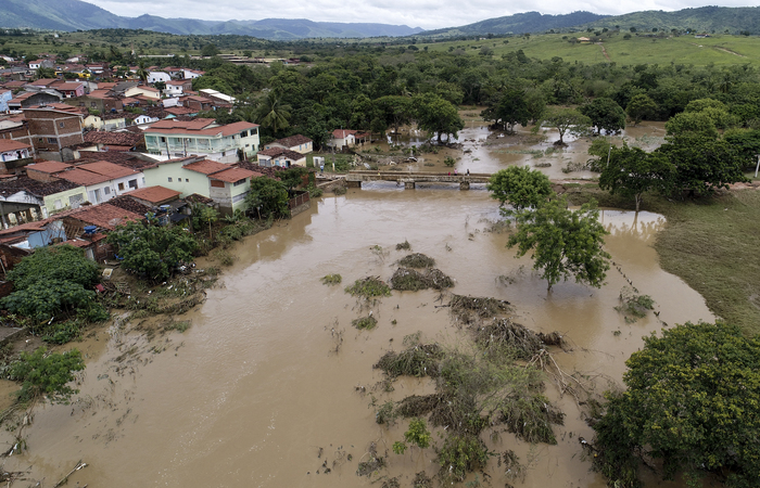  (Novos municípios são Apuarema e Ribeira do Pombal. Foto: RICARDO DUTRA / AFP
)