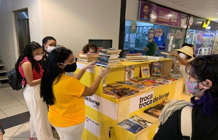 (Para participar do evento gratuito a organização reforça a necessidade de usar luvas e máscaras faciais. Foto: Oxe Comunicação.) (Para participar do evento gratuito a organização reforça a necessidade de usar luvas e máscaras faciais. Foto: Oxe Comunicação.)