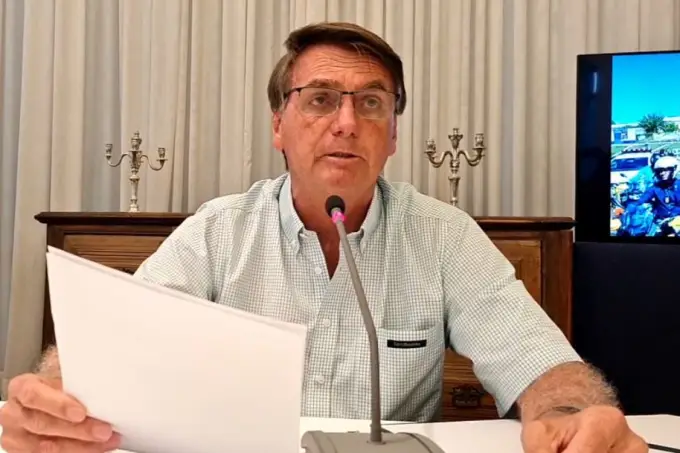 (Parlamentares pernambucanos reagiram à ação do presidente, considerada por especialistas uma afronta ao Judiciário. Foto: Reprodução/Youtube)