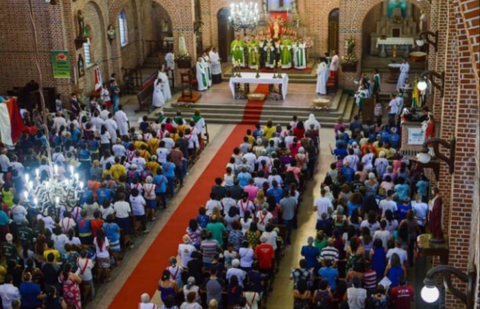 Onze paróquias do Paulista e de Abreu e Lima celebram relançamento do Congresso Eucarístico nesta quinta
(Arquivo) Onze paróquias do Paulista e de Abreu e Lima celebram relançamento do Congresso Eucarístico nesta quinta
(Arquivo)