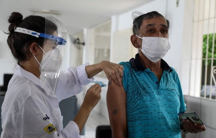 Para a ação, também funcionarão outros dois pontos volantes na cidade. Os locais funcionarão das 8h às 17h, aplicando também vacina contra a Covid-19
(Divulgação/PCR) Para a ação, também funcionarão outros dois pontos volantes na cidade. Os locais funcionarão das 8h às 17h, aplicando também vacina contra a Covid-19
(Divulgação/PCR)