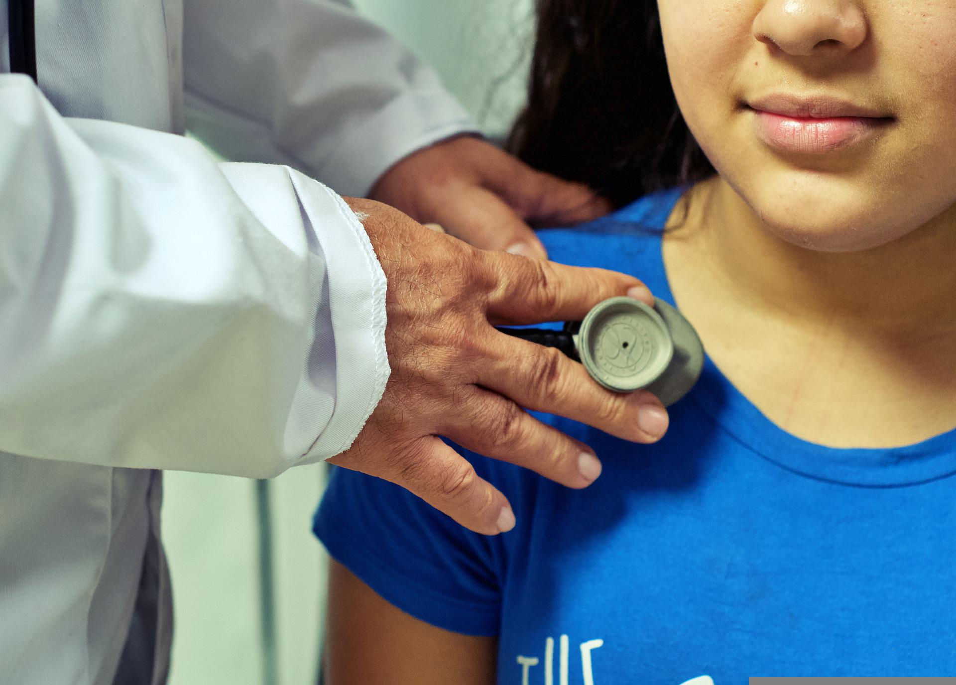  (Programa Cuida Mais Brasil vai reforçar a assistência com inclusão de médicos pediatras, ginecologistas e obstetras na Atenção Primária. Foto: Reprodução/Pixabay
)