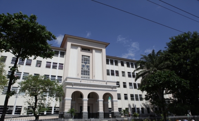 Novo caso é de um adolescente de Salgueiro, internado no Hospital Getúlio Vargas. O primeiro foi de um menino de um ano, em Toritama. Doença apareceu este ano
(Arquivo DP) Novo caso é de um adolescente de Salgueiro, internado no Hospital Getúlio Vargas. O primeiro foi de um menino de um ano, em Toritama. Doença apareceu este ano
(Arquivo DP)
