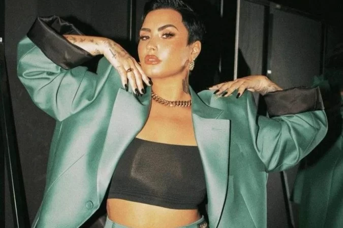 Demi Lovato também falou sobre a música nos stories do Instagram (Foto: Reprodução/Instagram) Demi Lovato também falou sobre a música nos stories do Instagram (Foto: Reprodução/Instagram)