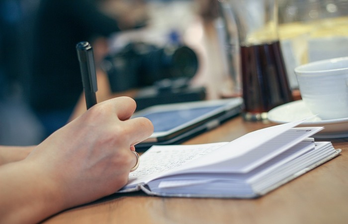 O edital é da Secretaria da Mulher de Pernambuco e os projetos precisam ser na área de gênero. Serão investidos R$ 3,2 milhões para 64 beneficiados
(Reprodução/Pixabay) O edital é da Secretaria da Mulher de Pernambuco e os projetos precisam ser na área de gênero. Serão investidos R$ 3,2 milhões para 64 beneficiados
(Reprodução/Pixabay)