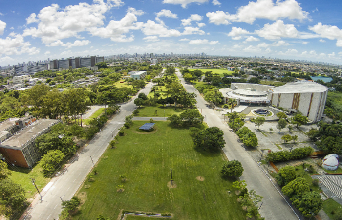Ato integra um conjunto de atividades realizadas junto à comunidade acadêmica e sociedade para tratar do impacto dos cortes de custeio e investimentos no funcionamento das instituições. (Capistrano/Divulgação ) Ato integra um conjunto de atividades realizadas junto à comunidade acadêmica e sociedade para tratar do impacto dos cortes de custeio e investimentos no funcionamento das instituições. (Capistrano/Divulgação )
