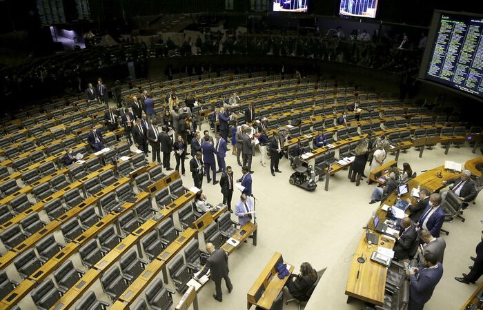 Senado também criou comissão similar na segunda-feira
(Wilson Dias/Agência Brasil) Senado também criou comissão similar na segunda-feira
(Wilson Dias/Agência Brasil)