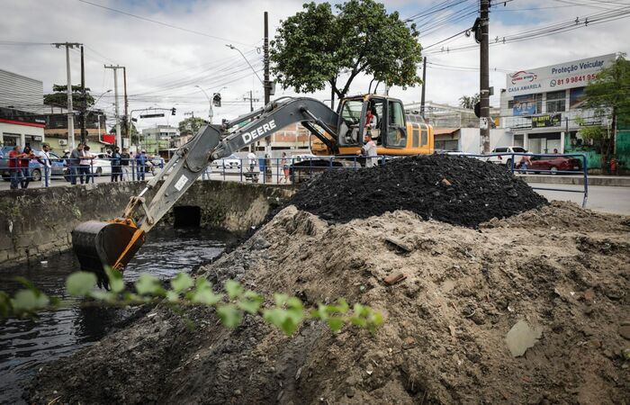( Serviços acontecem desde o início do ano, em 99 espaços da cidade, e foi reforçado em 22 deles a partir de uma parceria com o Governo do Estado. Foto: Rodolfo Loepert / PCR.) ( Serviços acontecem desde o início do ano, em 99 espaços da cidade, e foi reforçado em 22 deles a partir de uma parceria com o Governo do Estado. Foto: Rodolfo Loepert / PCR.)