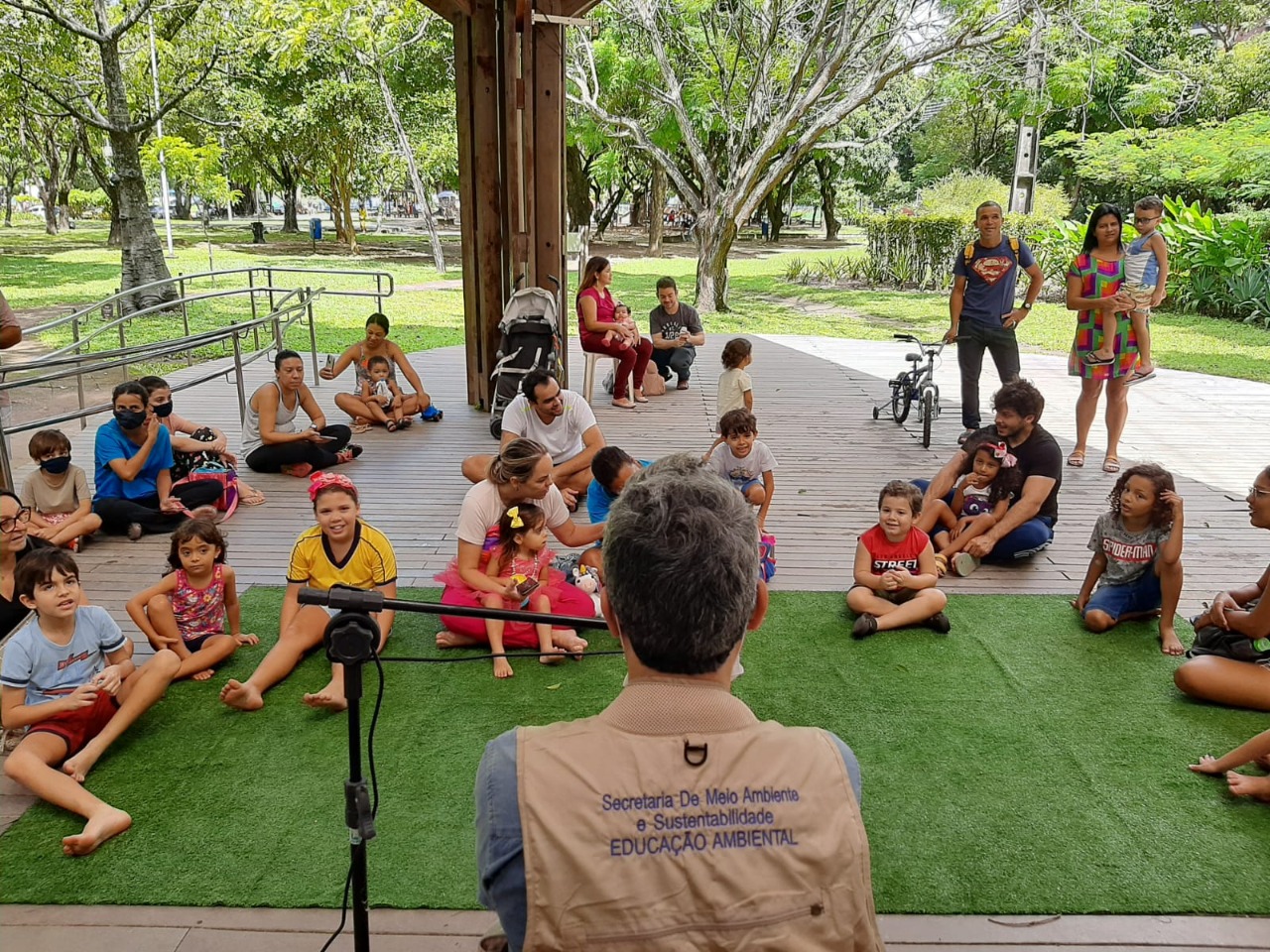 Jardim Botânico e Econúcleo Jaqueira garantem diversão e consciência ambiental para a garotada neste final de semana
(Divulgação) Jardim Botânico e Econúcleo Jaqueira garantem diversão e consciência ambiental para a garotada neste final de semana
(Divulgação)