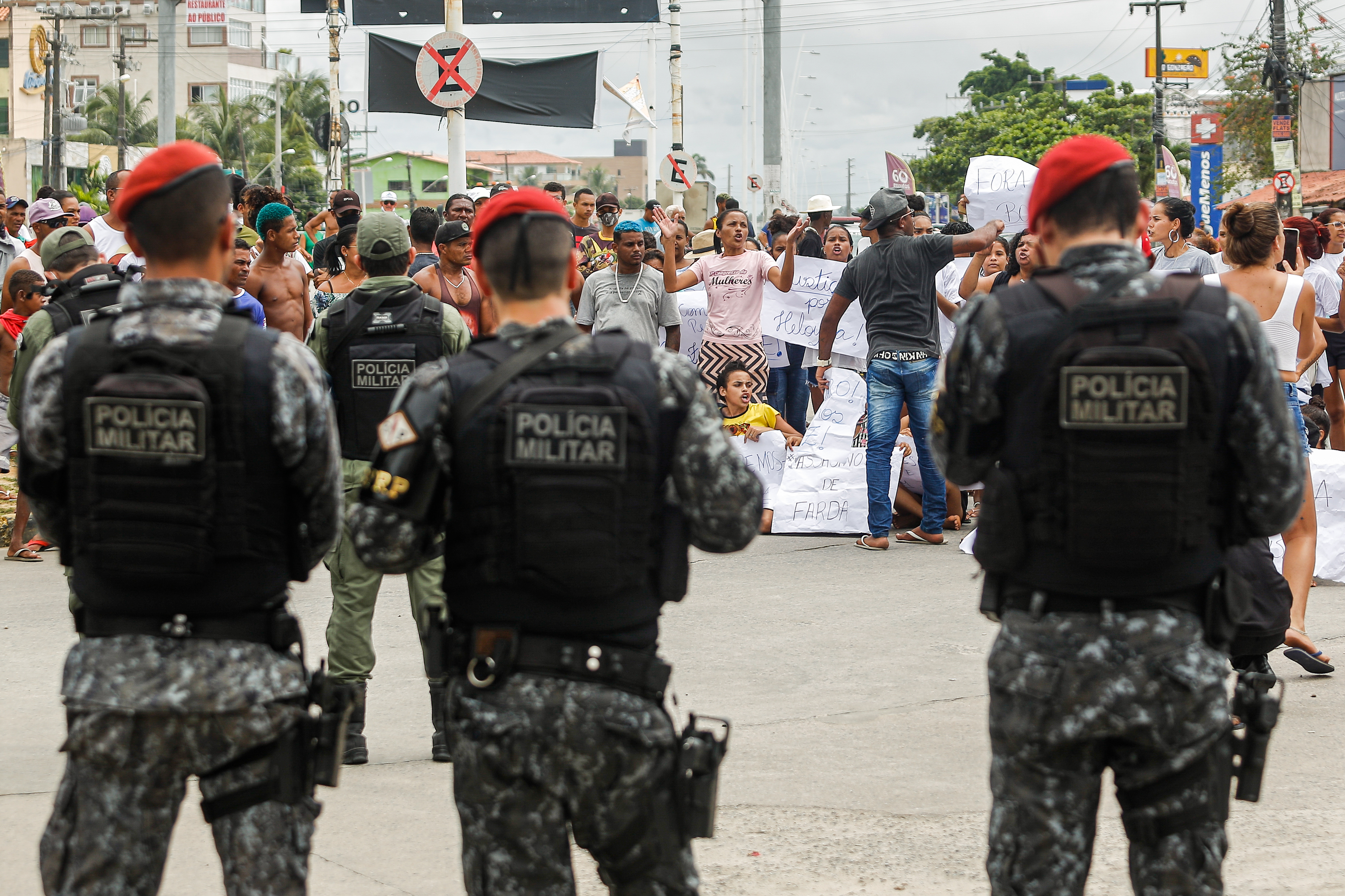 Morte da garota causou onda de protestos na comunidade em que ela morava com a família, em Porto de Galinhas (Rafael Vieira/DP Foto)