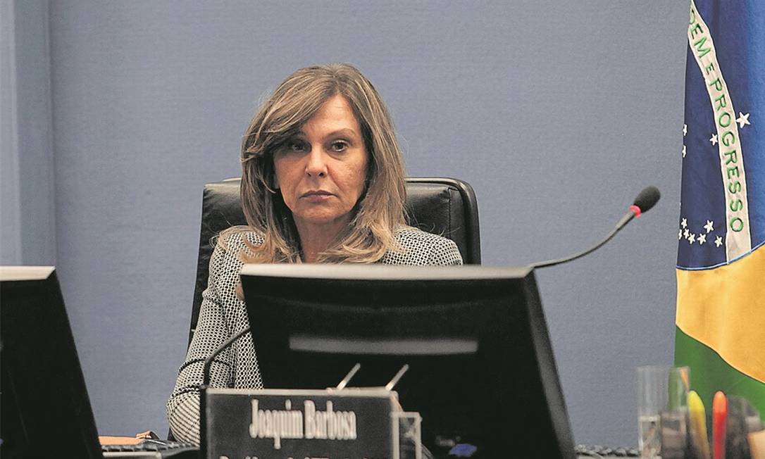 (Lindôra Araújo reiterou posição de arquivamento de investigação sobre vazamento de dados sigilosos. Foto: Gil Ferreira/Agência CNJ
) (Lindôra Araújo reiterou posição de arquivamento de investigação sobre vazamento de dados sigilosos. Foto: Gil Ferreira/Agência CNJ
)