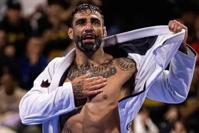 Segundo um amigo de Lo que presenciou o crime, o autor do disparo estava sozinho e provocou o atleta e cinco amigos, que estavam em uma mesa
 (Arquivo pessoal)