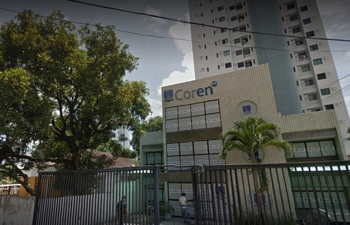 Coren-PE monta força tarefa para acompanhar denúncias de irregularidades praticadas pelas empresas, após aprovação do piso da enfermagem | Local: Diario de Pernambuco