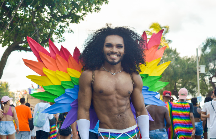 Público coloriu as ruas da zona sul neste domingo (18) (Taylinne Barret/DP Foto)