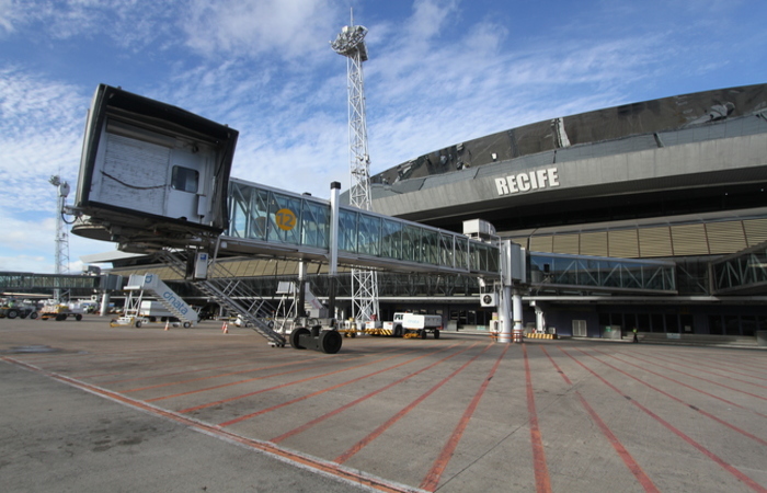 Voos sairo do aeroporto do Recife (Nando Chiappetta/Arquivo DP)