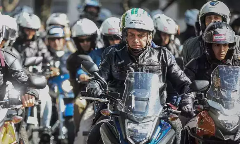 Bolsonaro participou de motociata com apoiadores em abril deste ano com apoiadores (Foto: Reprodução/Redes Sociais)