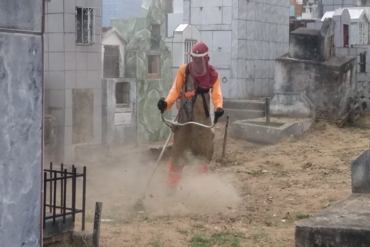 Servios de limpeza, conservao e manuteno so executados em Guadalupe e guas Compridas. (Divulgao)