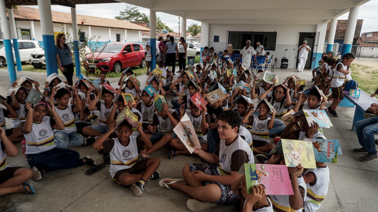 Escola Margarida Sampaio Projeto Leitura na Esquina (AI Prefeitura de Paulista Out2022)