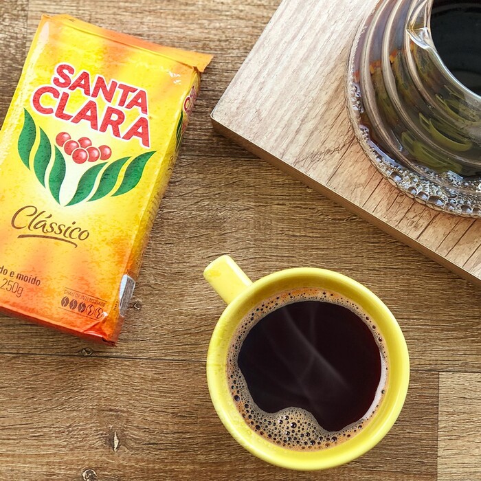 Café Santa Clara vai bem em todas as horas Economia Diario de