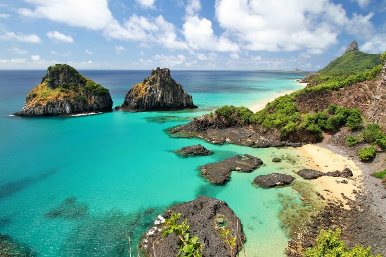 Segundo a pesquisa, 97% dos entrevistados preferem viajar para a praia (Divulgação) Segundo a pesquisa, 97% dos entrevistados preferem viajar para a praia (Divulgação)