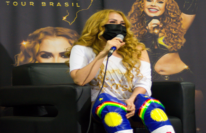 Joelma inicia série de gravações do novo DVD, neste sábado, no Classic Hall (Crédito: Taylinne Barret/DP Foto) Joelma inicia série de gravações do novo DVD, neste sábado, no Classic Hall (Crédito: Taylinne Barret/DP Foto)