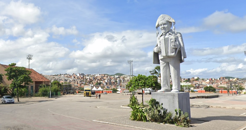 Área da estátua do ''Rei do Baião'' vai receber o evento musical ''Café com Gonzaga'' (Google Jul2022)