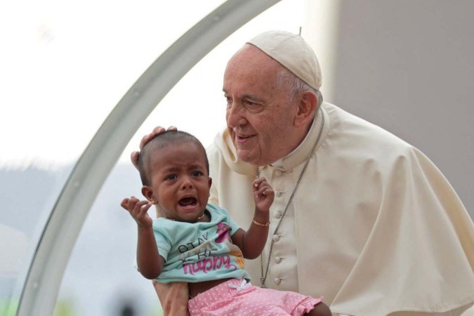 É uma marca dele a espontaneidade, diz padre paraibano sobre brincadeira  do Papa Francisco