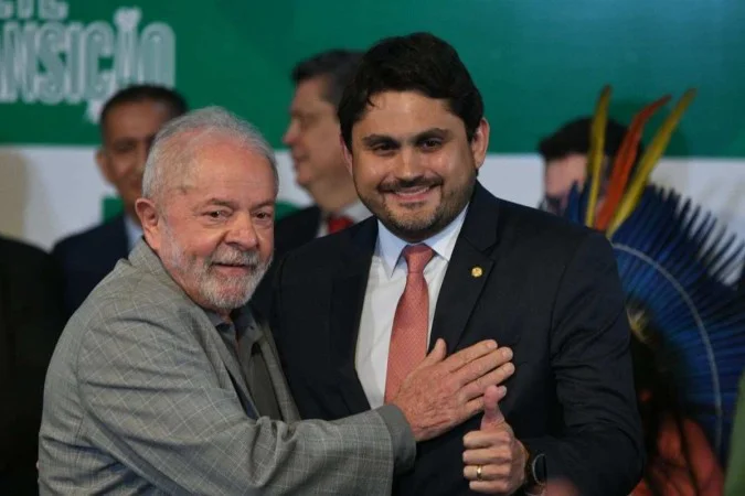 Lula diz que Juscelino Filho sairá do governo caso não prove inocência |  Política: Diario de Pernambuco