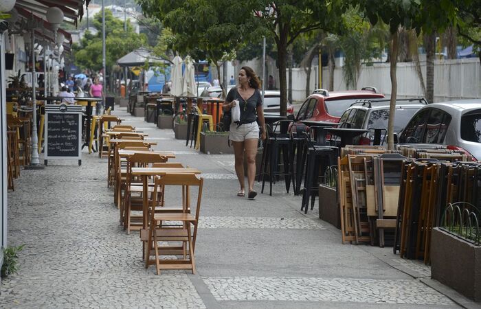 Pesquisa da Abrasel-PE revelou bares e restaurantes endividados e com baixo retorno (Tomaz Silva/Agncia Brasil)