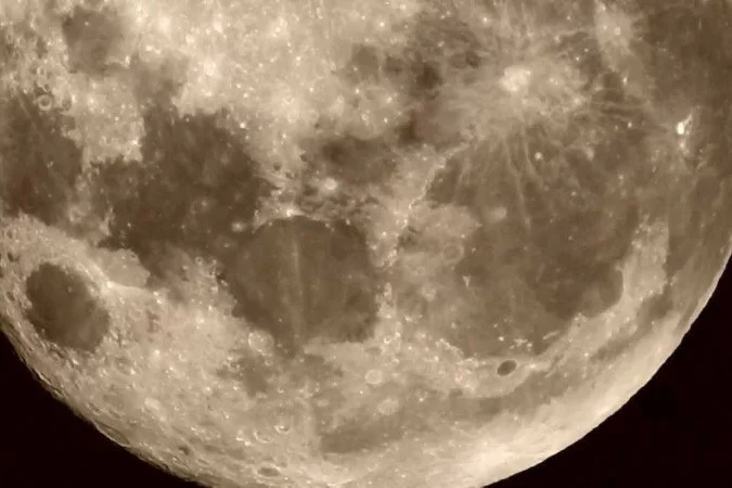  (Foto: Observatrio Espacial Heller & Jung)