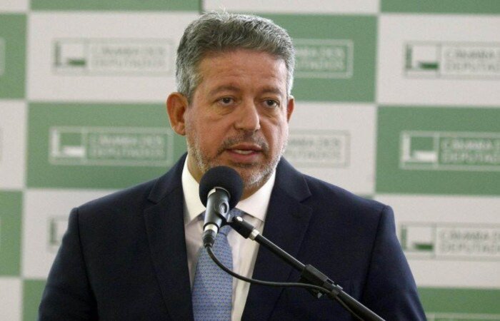 Presidente da Câmara pautou dois PDLs na sessão desta terça-feira (25). É a primeira vez que Lira pauta um projeto contra o governo (Crédito: Marcelo Ferreira/CB/D.A Press) Presidente da Câmara pautou dois PDLs na sessão desta terça-feira (25). É a primeira vez que Lira pauta um projeto contra o governo (Crédito: Marcelo Ferreira/CB/D.A Press)